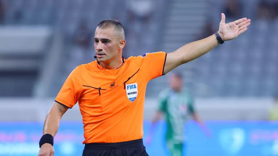 Φελλάς στο Super Cup-Ξένος στο βαρ