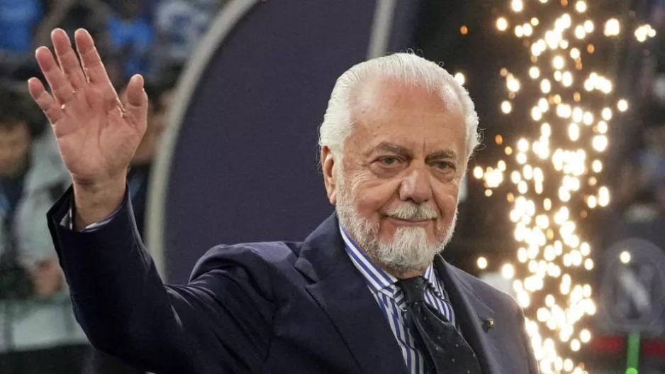 Ντε Λαουρέντις: “Οι παίκτες άνω των 23 ετών δεν θα πρέπει να αγωνίζονται στις εθνικές ομάδες”