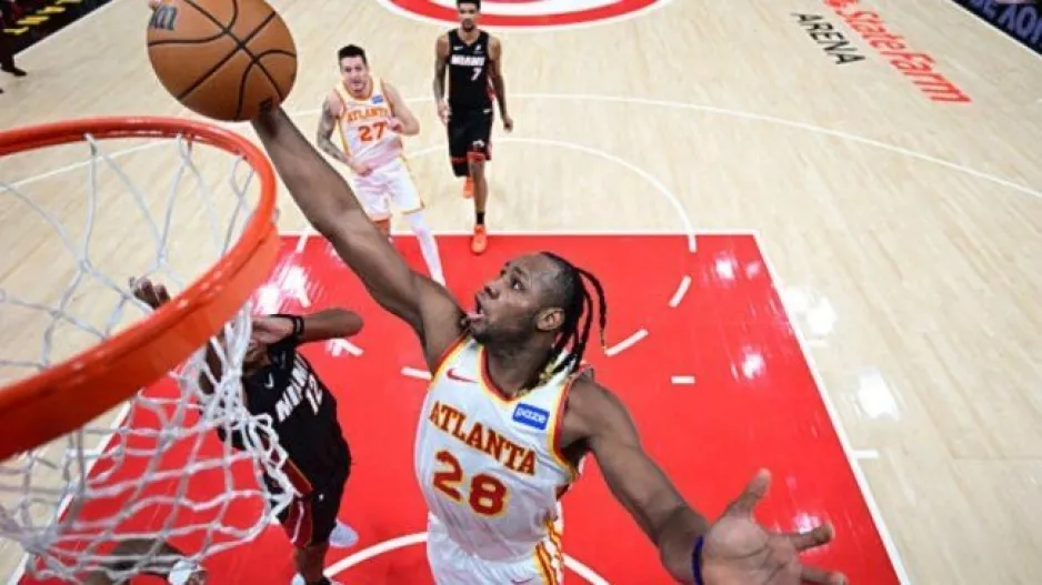 Το παλεύει να μείνει στο NBA ψηλός που «κοιτάζουν» στην Euroleague