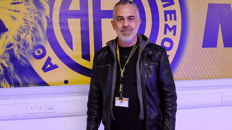 Θέλει την πρώτη ο Κωνσταντίνος!