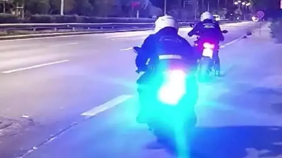 Βρέθηκε μοτοσικλέτα/Πιστεύουν σχετίζεται με τους εκτελεστές Δημοσθένους