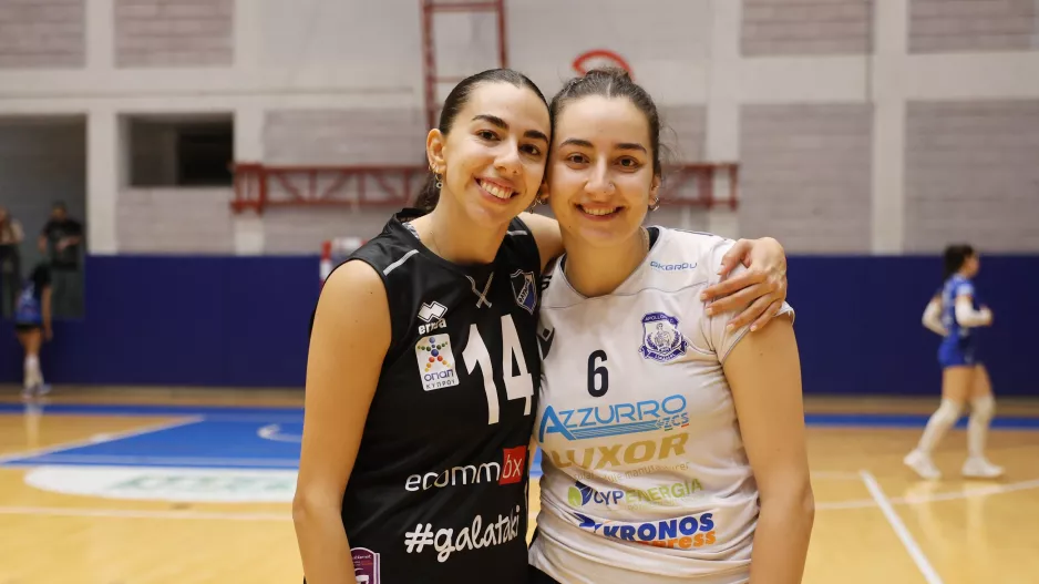 Οι… αντίπαλες αδερφές 