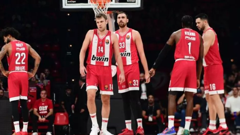Ολυμπιακός: Κόντρα στην Εφές στο ΣΕΦ για να διευρύνει το σερί του