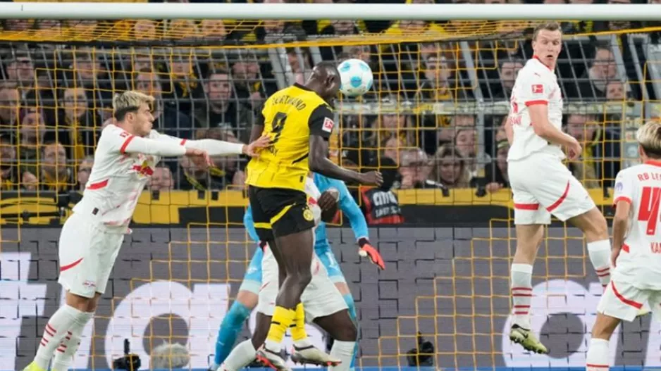 Bundesliga: Δύσκολη αποστολή για Μπάγερν, ντέρμπι Ντόρτμουντ-Λειψία
