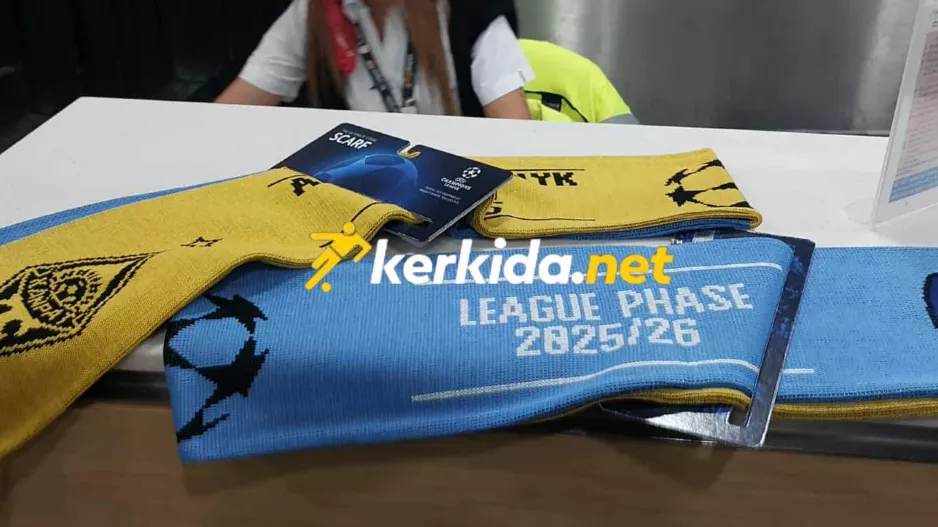 Δώρο... συλλεκτικό κασκόλ!