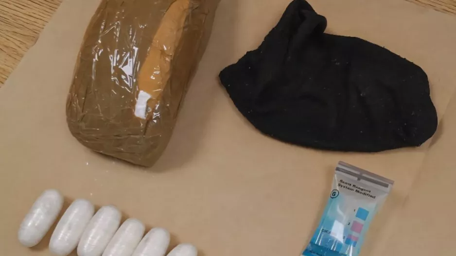 Kατάσχεση μεγάλης ποσότητας κοκαΐνης/Συνελήφθη 23χρονη