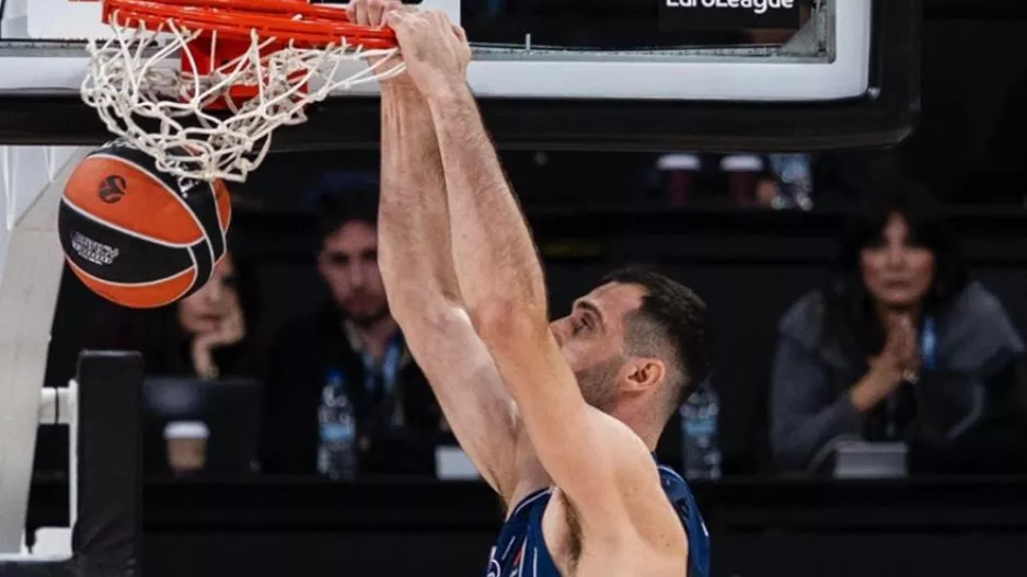 «Heart of a warrior»: Το συγκινητικό μήνυμα της Euroleague για τον τραυματισμό του Παπαγιάννη