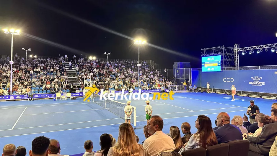 (Φώτος Kerkida) ΕΝΤΥΠΩΣΙΑΚΟ Tennis Showdown στην Marcos Baghdatis Tennis Academy