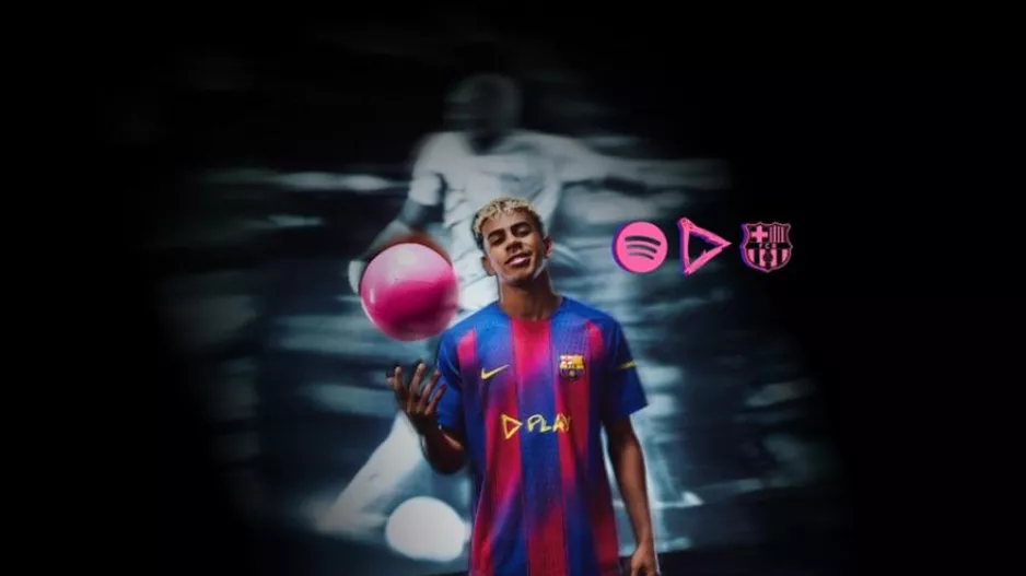 Η συλλεκτική φανέλα της Μπαρτσελόνα για το clasico με υπογραφή… Εντ Σίραν