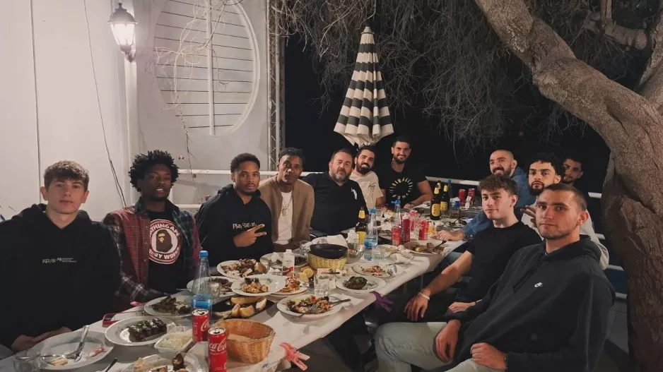 ΑΕΛ/Οικογενειακό δείπνο (Φώτος)