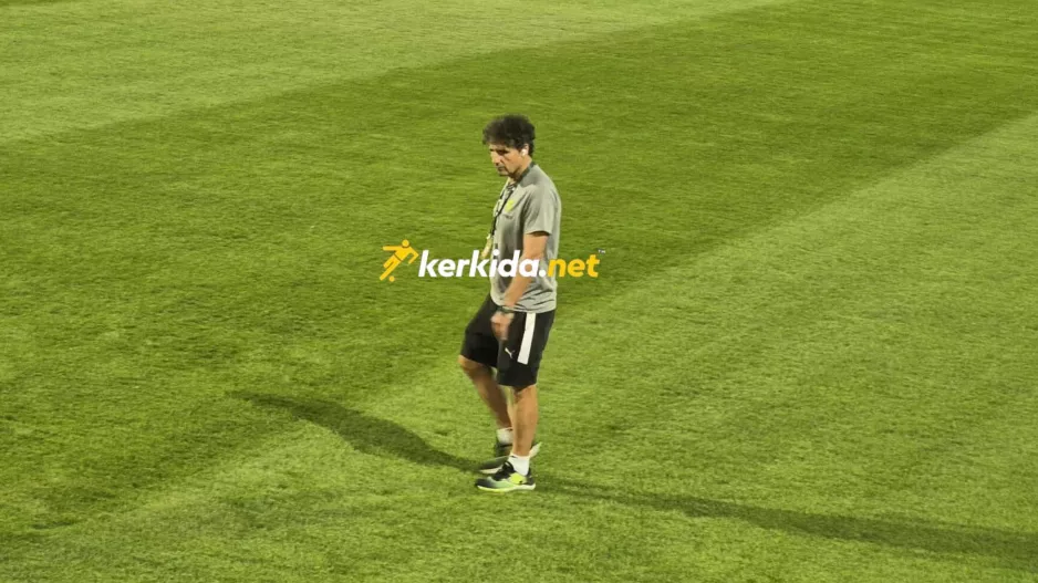 (ΦΩΤΟΣ kerkida) Προσοχή... στη λεπτομέρεια  