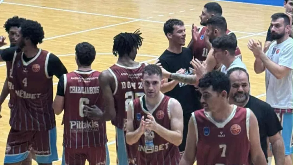 Επιβλητικό διπλό στο "Λευκόθεο"