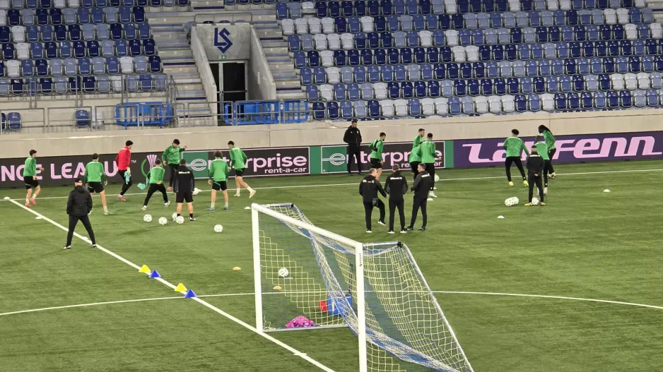 (Βίντεο/Φώτος kerkida) Προπόνηση στο Stade de la Tuilière