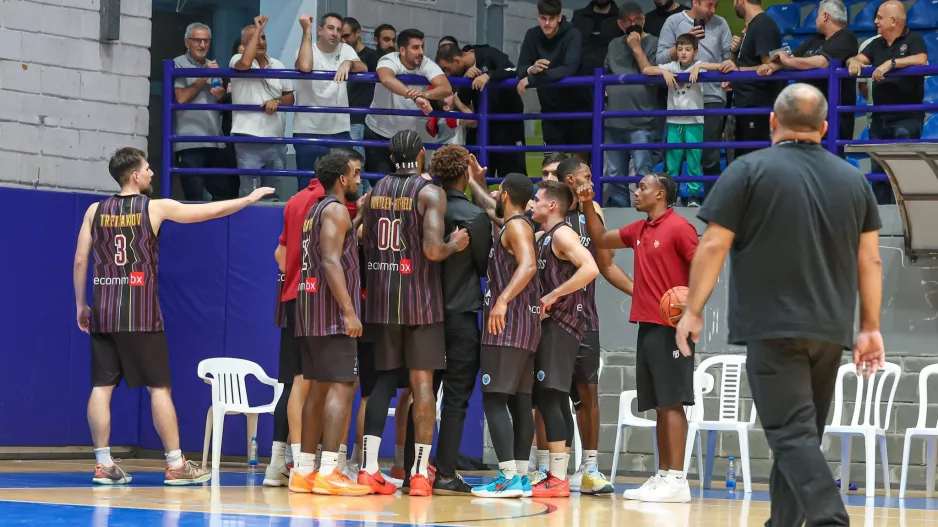 Θερμό χειροκρότημα για το διπλό 