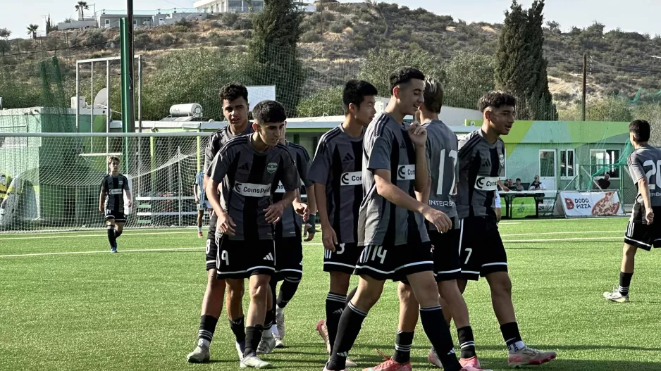 Ο Άρης κέρδισε εύκολα την Ομόνοια (Κ15)