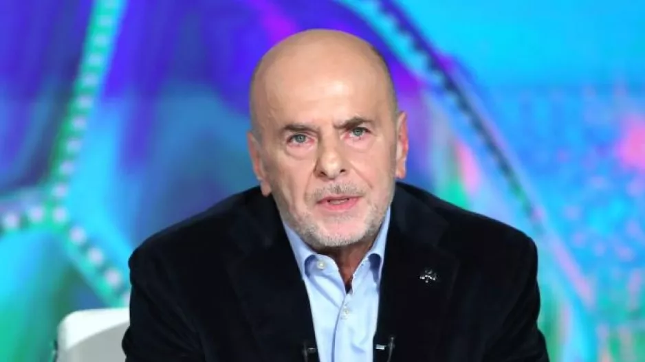 Αλαφούζος για Ολυμπιακό: "Μας έκλεψαν πρωτάθλημα"