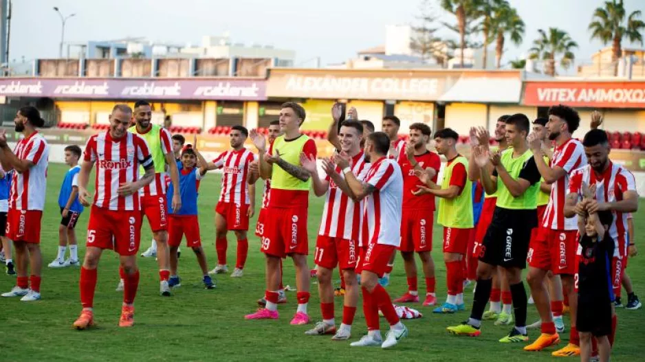 Σταυροδρόμι...για το αήττητο