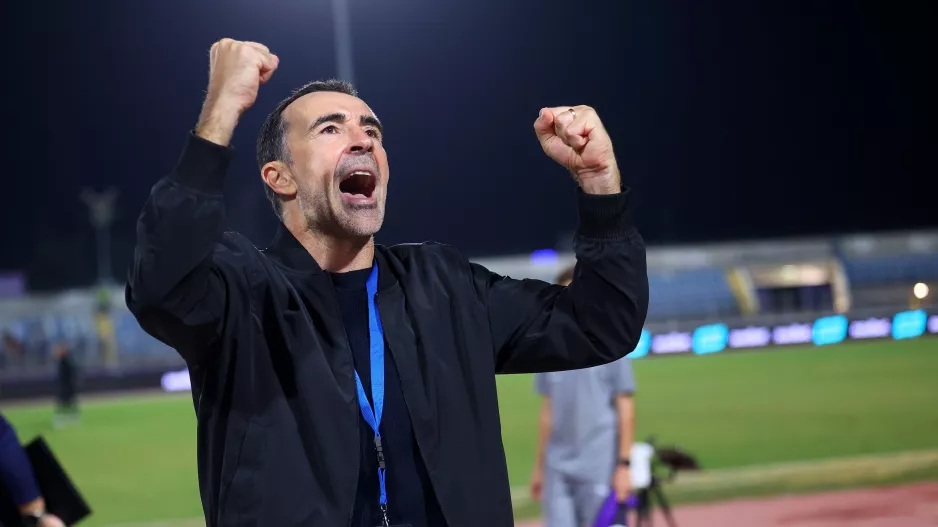 Με σφιγμένες γροθιές ΚΑΙ την Τετάρτη!