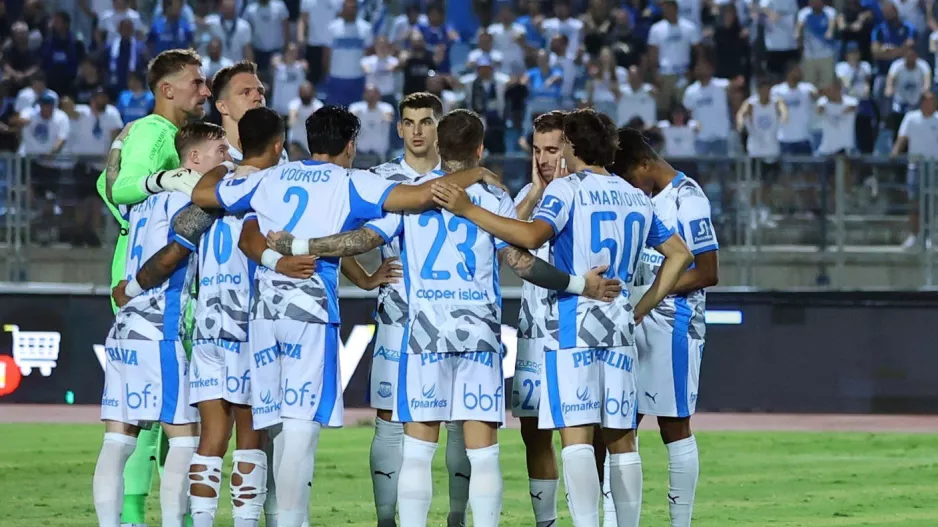 Απάντηση... στην πίεση