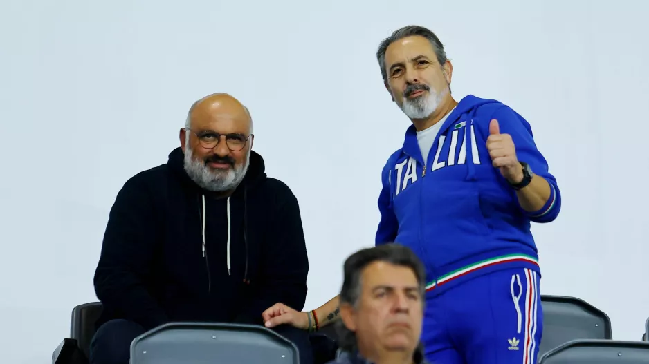 ΕΔΩ...Απόλλων!