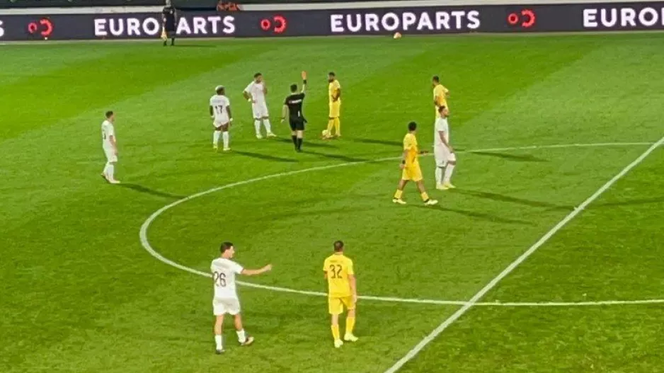Αποβολή μέσω on field review