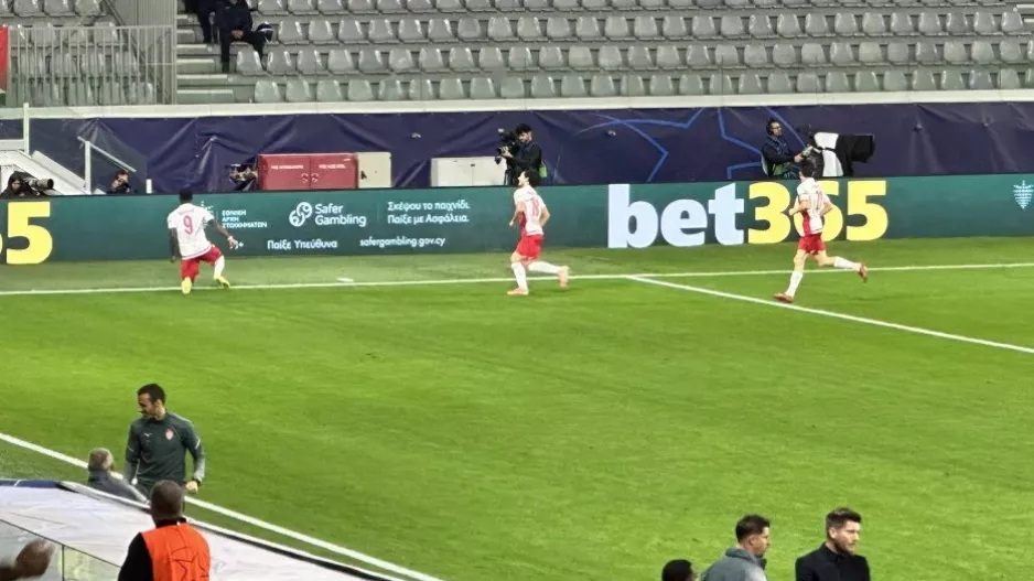 Ξανά... μπροστά οι Γάλλοι