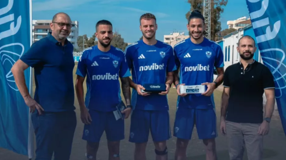 Ανόρθωση/Νέα συνεργασία