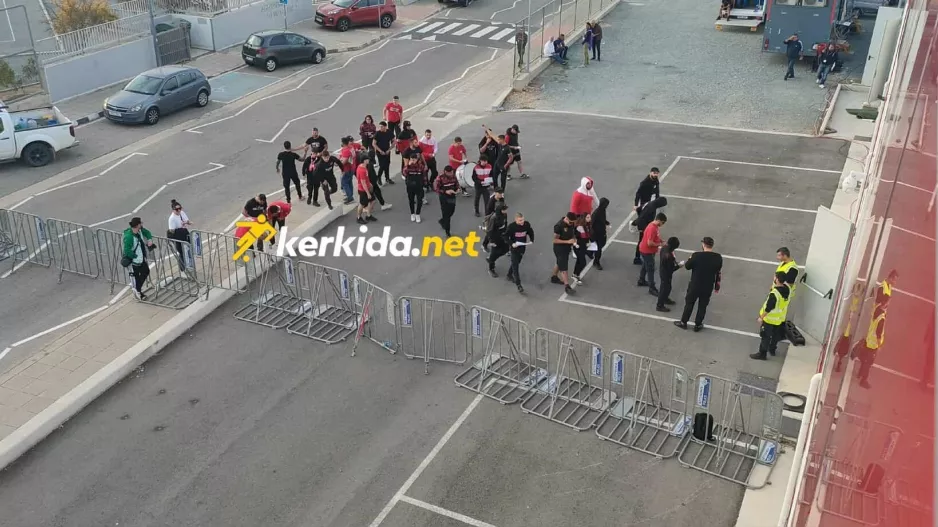 Σαλαμιναίοι...στην Περιστερώνα