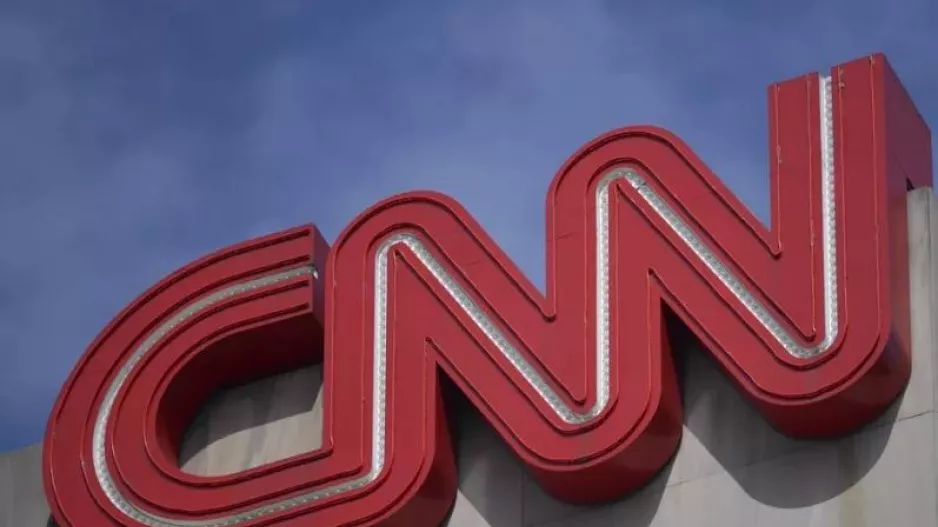 Τράμπ: To CNN πρέπει να είναι μέρος της συμφωνίας, ή να πουληθεί