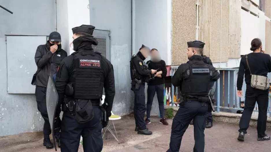 Mασσαλία:Συμμορίες ανηλίκων, πτώματα στους δρόμους και τιμοκατάλογοι με ναρκωτικά