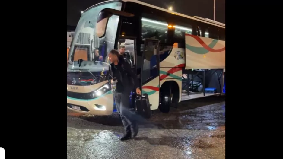 Έφτασε...το ΑΠΟΕΛ (ΒΙΝΤΕΟ Kerkida)