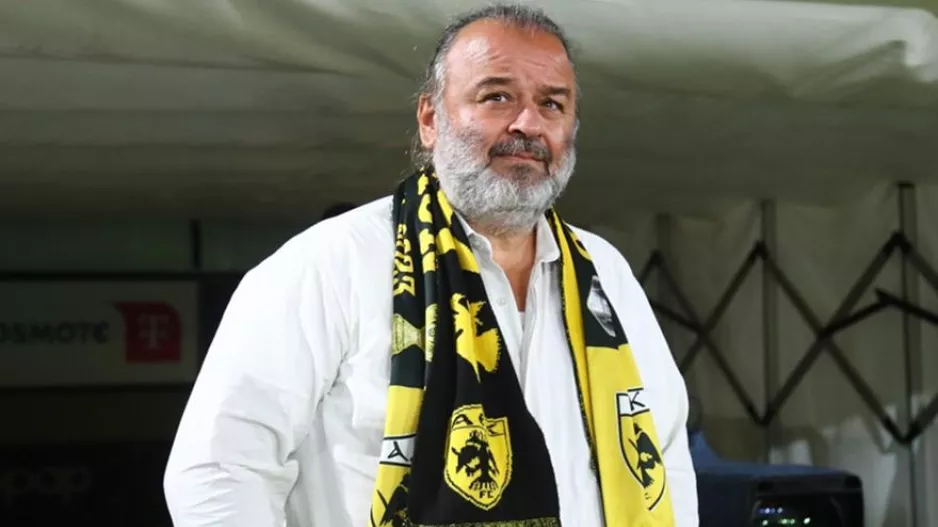 Ηλιόπουλος: «Αν έχει ο Ολυμπιακός παράπονα για τη διαιτησία, εμείς πρέπει να βγούμε με σημαίες στο Σύνταγμα»
