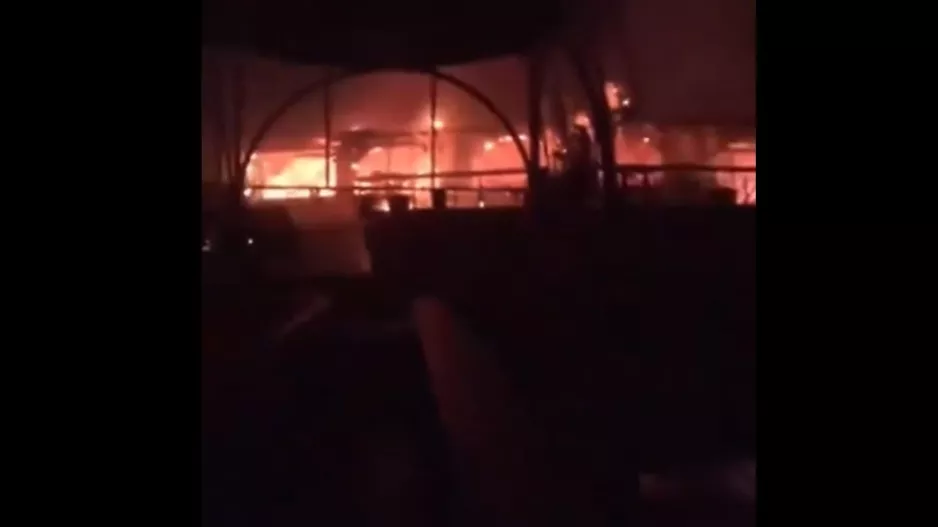 Τουλάχιστον 25 νεκροί από πυρκαγιά που ξέσπασε σε νυχτερινό κέντρο διασκέδασης