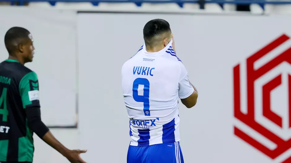 Όσο το γκολ δεν έρχεται...