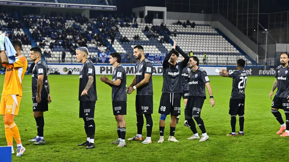 "Όλοι μαζί για τη νίκη! Πάντα δίπλα της"
