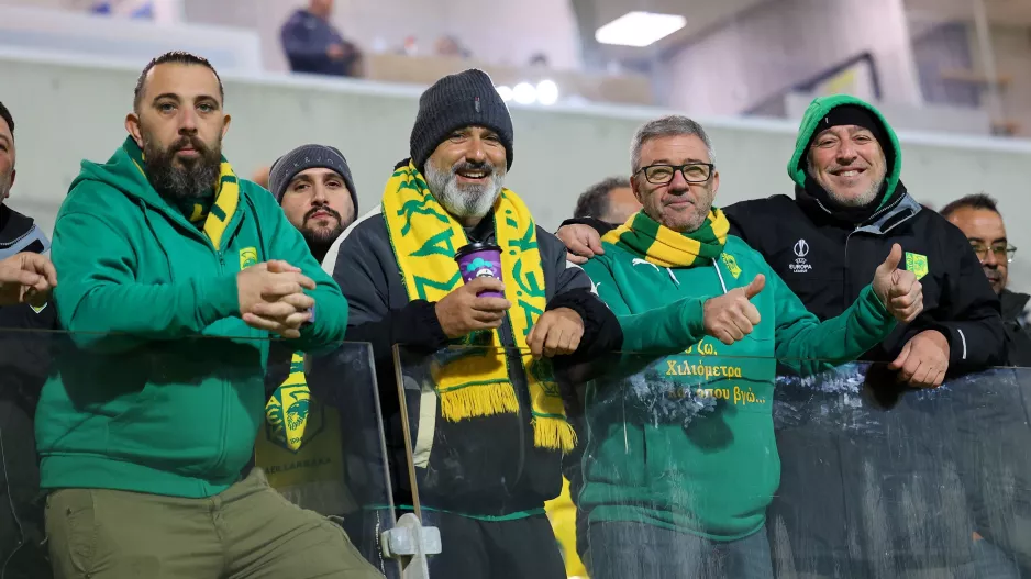 Ο κόσμος στην "Αρένα"