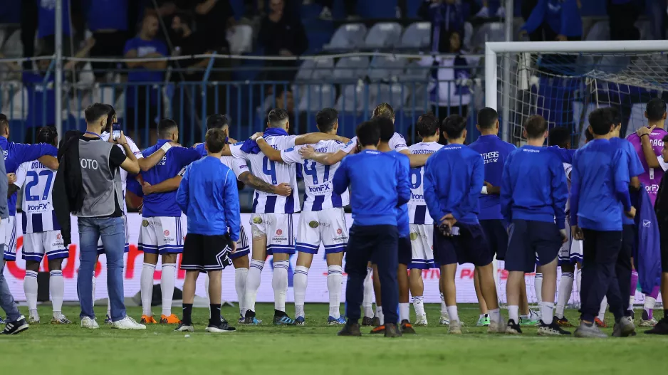 (Βίντεο) Ανόρθωση: "Σε λύπες και χαρές πάντα δίπλα της"
