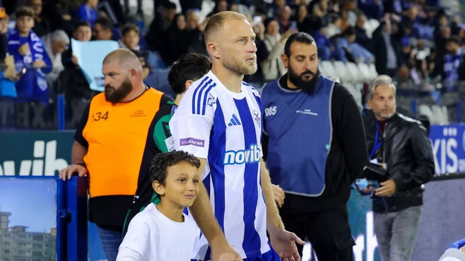 Η φανέλα… στον γιατρό! (Φώτο)