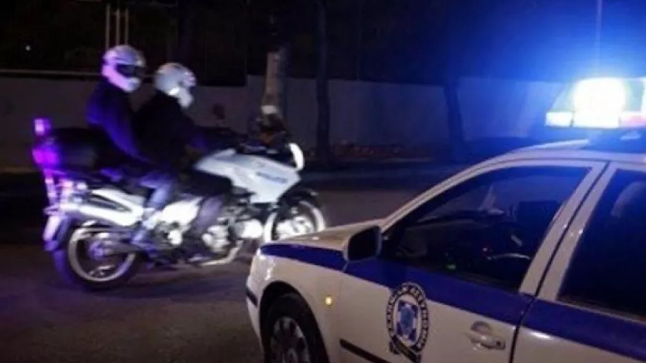 Τρόμος για 3 ανήλικες: Μεθυσμένος Ινδός τις απείλησε με χαρτοκόπτη