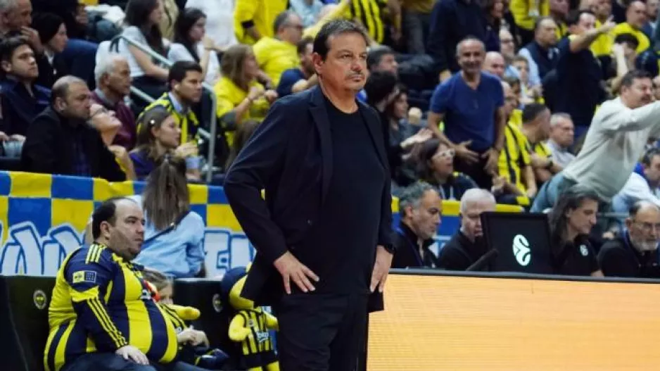 "Είμαι πολύ ταραγμένος, 10 χιλιάδες έβριζαν την μητέρα μου και εμένα"