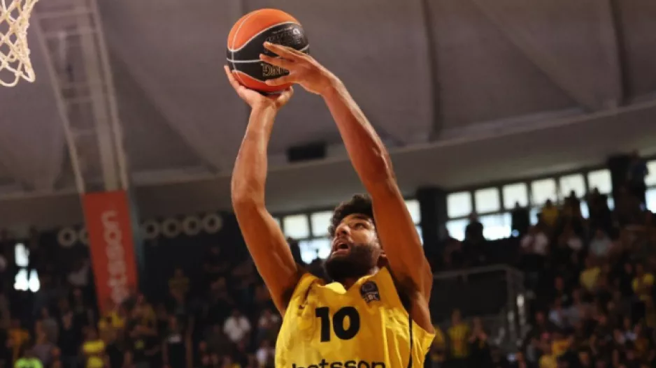Χωρίς Φόρεστερ και Γκιουζέλη κόντρα στην ΑΕΚ ο Άρης Betsson
