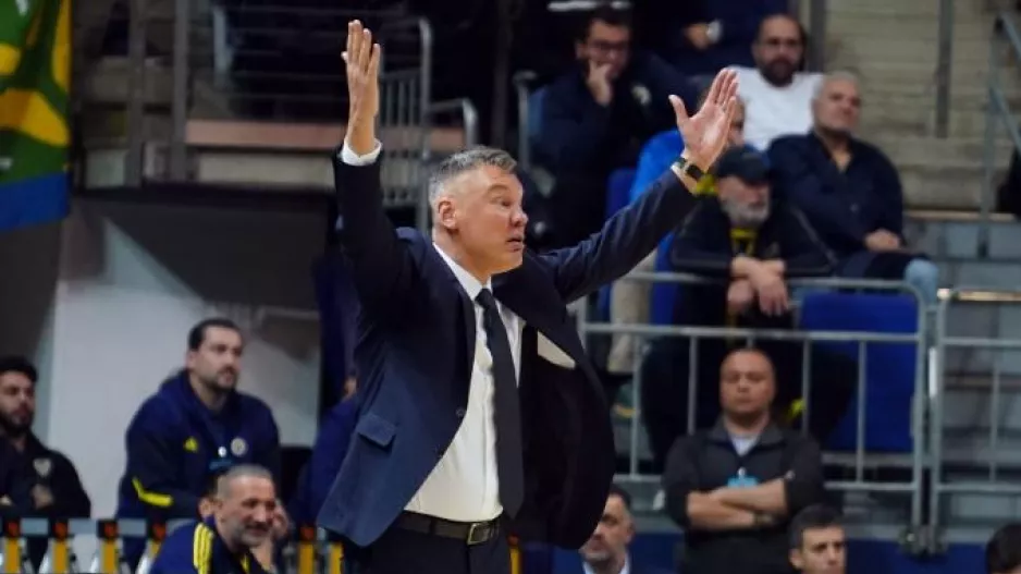Γιασικεβίτσιους για το πρόγραμμα: «Οι παίκτες είναι απλώς τελειωμένοι»