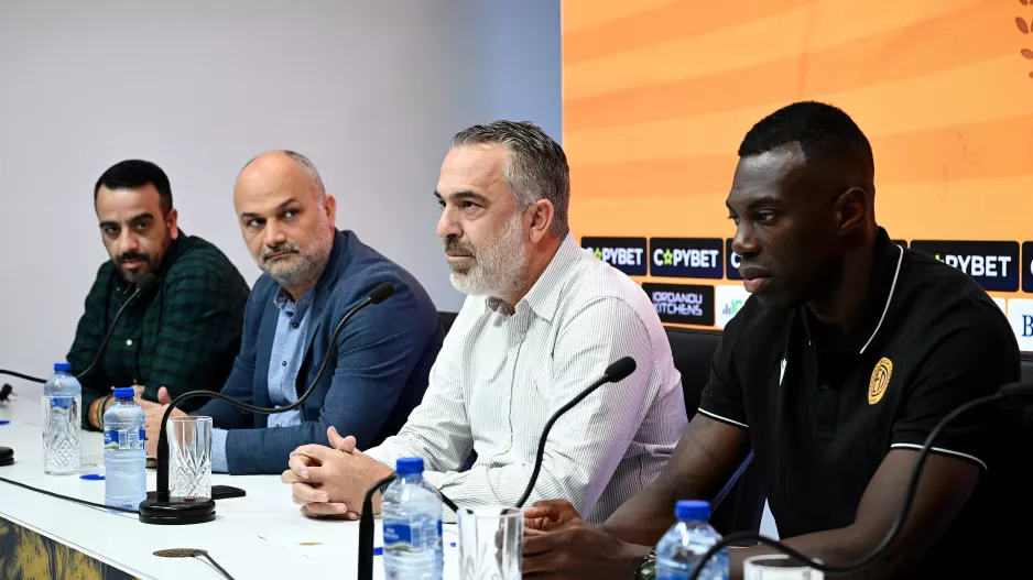 "Ύπουλες και ανεξήγητες μεθοδεύσεις"