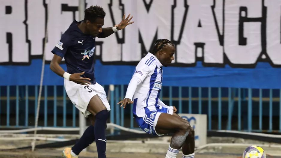 (Ντιόν) 2-3 μήνες