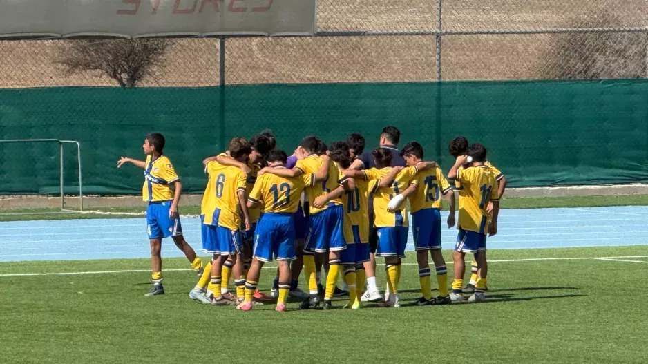 Γαλαζοκίτρινο το ντέρμπι Κ14