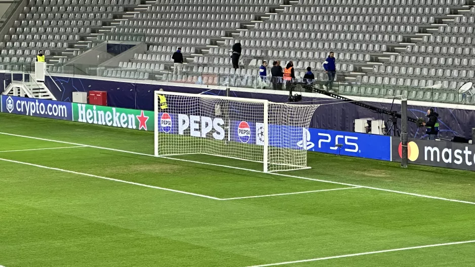 Η εντεκάδα της Πάφος FC με Νταβίντ Λουίζ