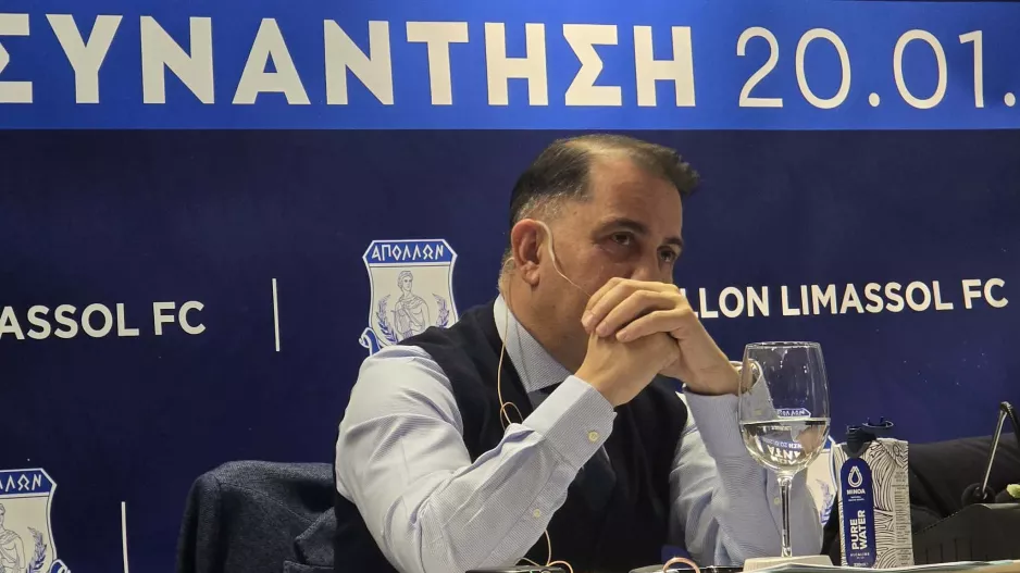"Μας έκλεψαν πρωταθλήματα"