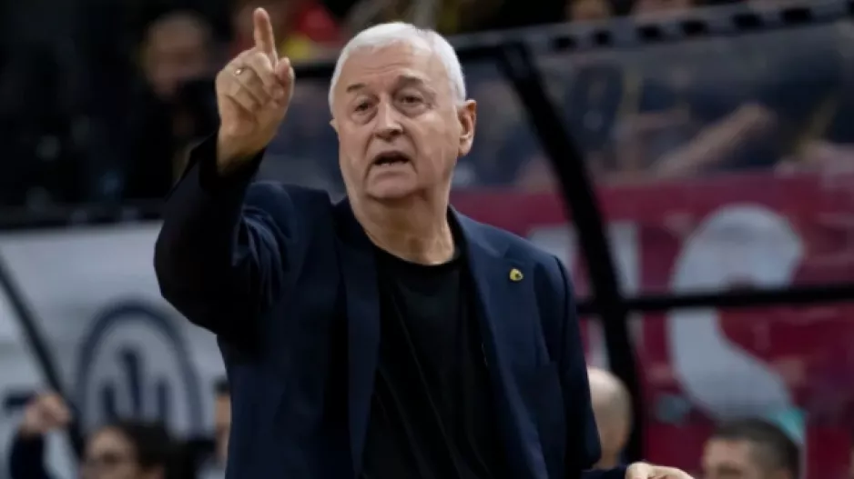 «O κόσμος και εμείς, όλοι είμαστε ΑΕΚ»