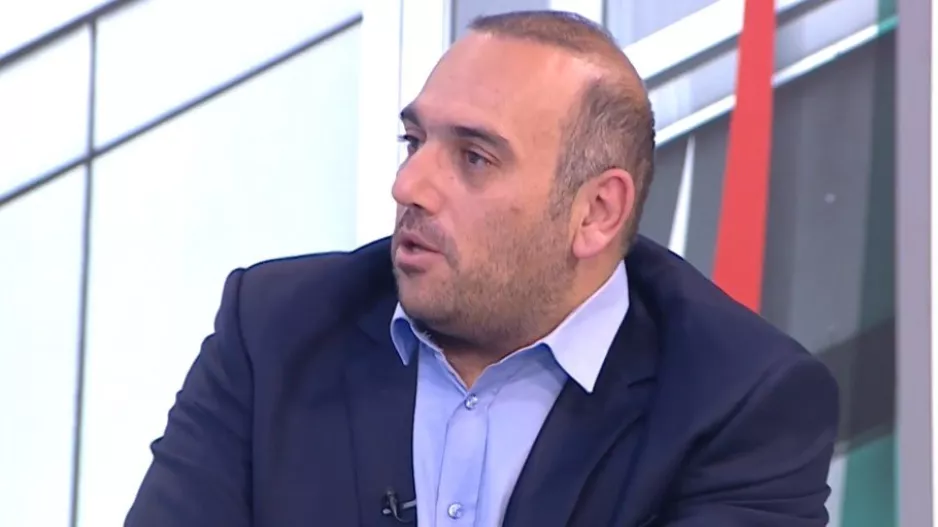 Τι εννοεί; 