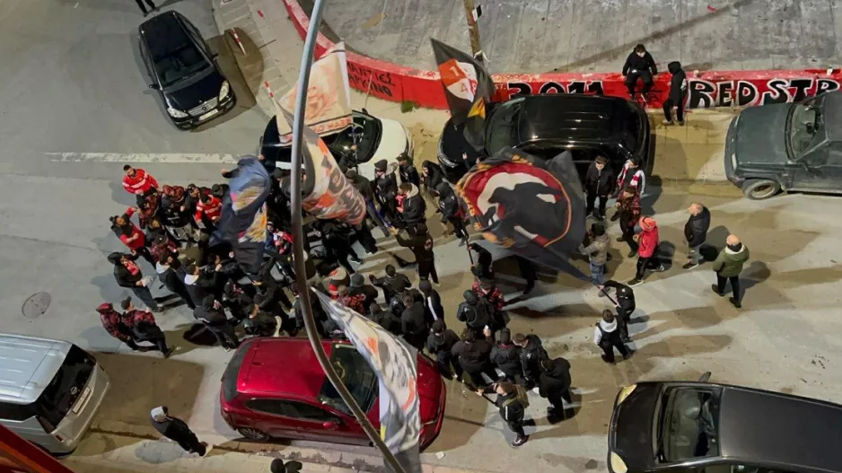 Ατμόσφαιρα... οι Σαλαμιναίοι! (Βίντεο Kerkida)